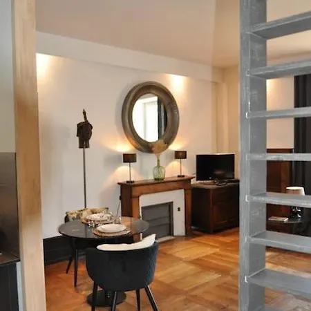 La Couronne Sarlat-la-canéda * Sarlat